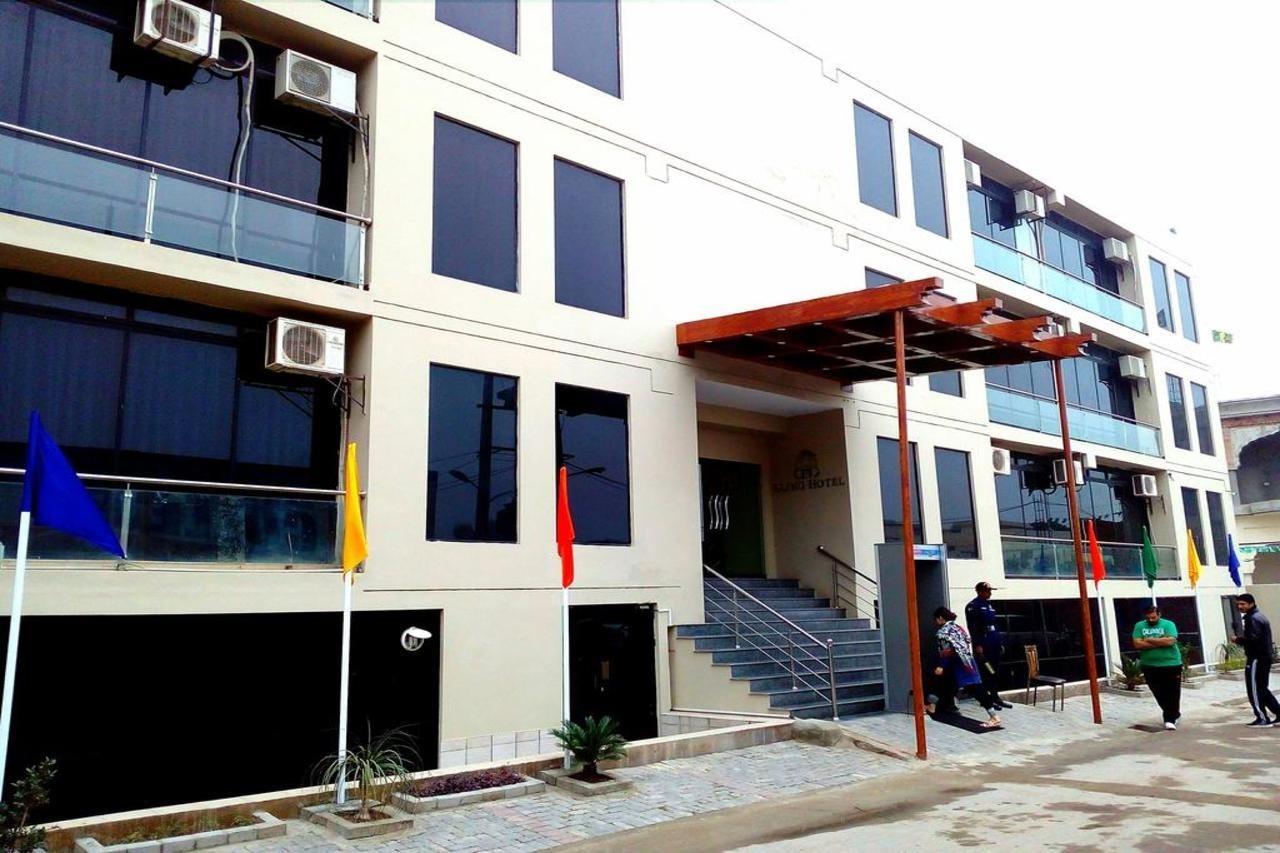 Bling Hotel International Multan Luaran gambar
