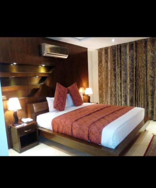 Bling Hotel International Multan Luaran gambar