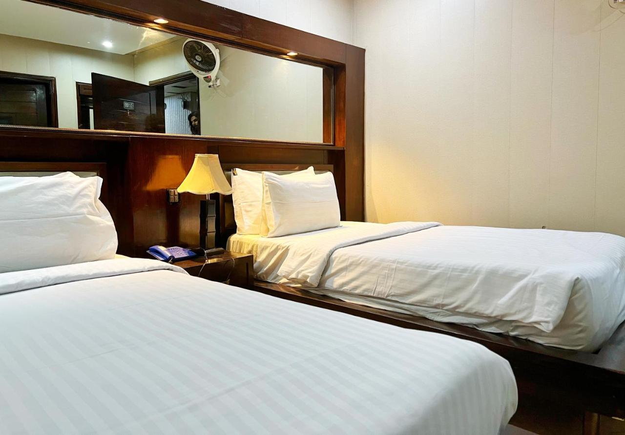 Bling Hotel International Multan Luaran gambar