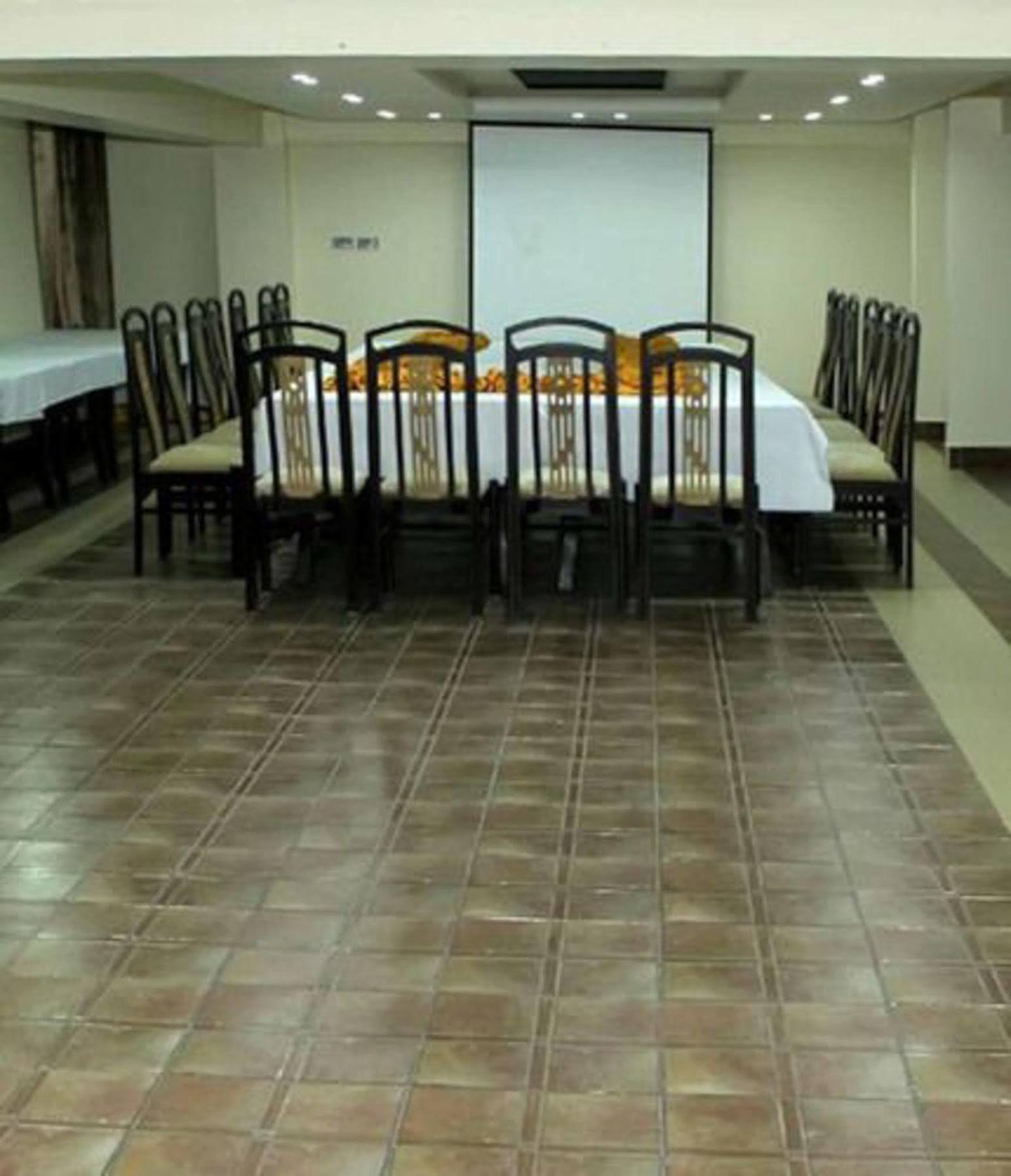 Bling Hotel International Multan Luaran gambar